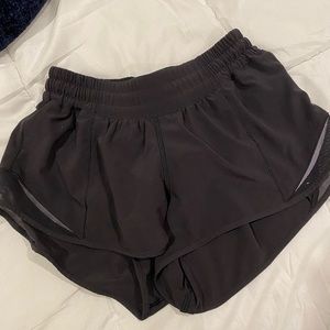 Lululemon hotty hot shorts